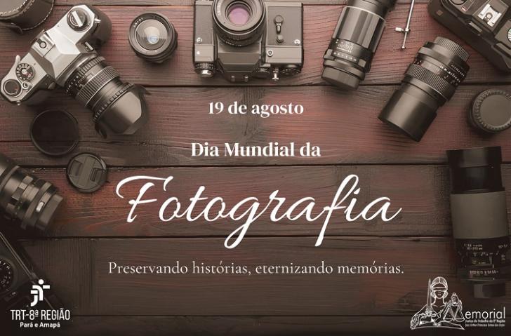  Arte gráfica nas cores marrom e branco. Ao fundo várias câmeras fotográficas. No centro, o texto: 19 de agosto.